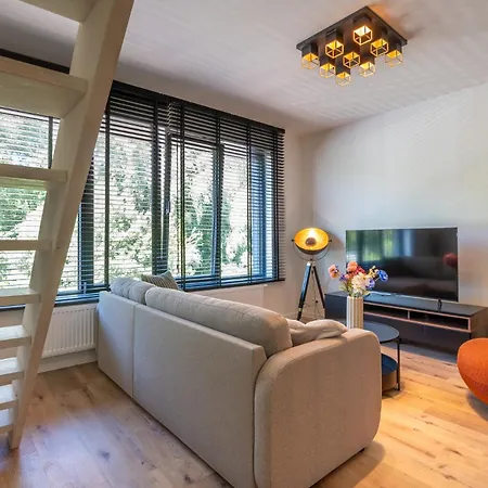 Holiday home Beautiful And Spacious Renovated For 10 *